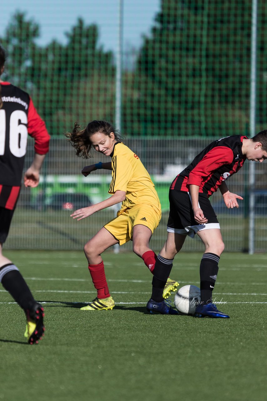 Bild 278 - B-Juniorinnen SG Weststeinburg/Bei - SV Fisia 03 : Ergebnis: 1:2